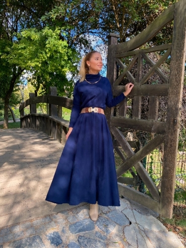 yeni moda sokakta - Balıkçı Yaka Triko Lacivert Elbise