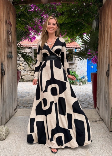 moda sokakta - Bej Asimetrik Penye Elbise